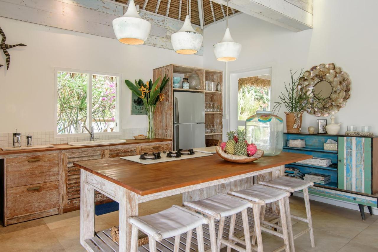 Driftwood Villas Lembongan Exterior foto